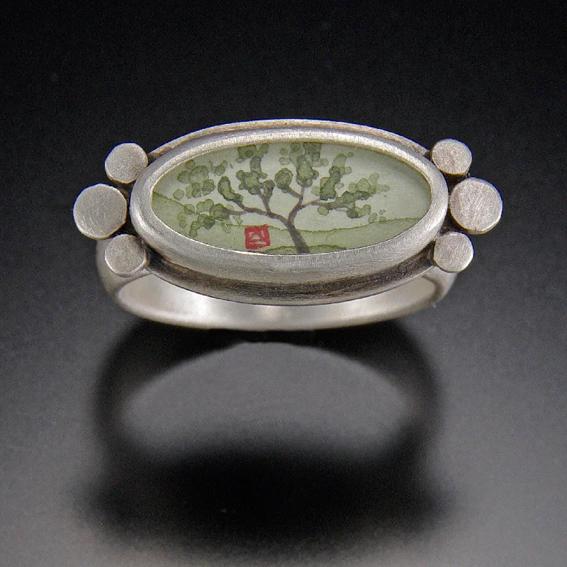 women halo rings -Narrow Oval Spring Maple Ring