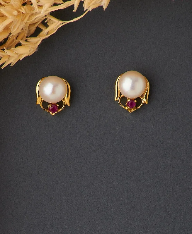 women heart earrings -Simple Pearl Stud Earring