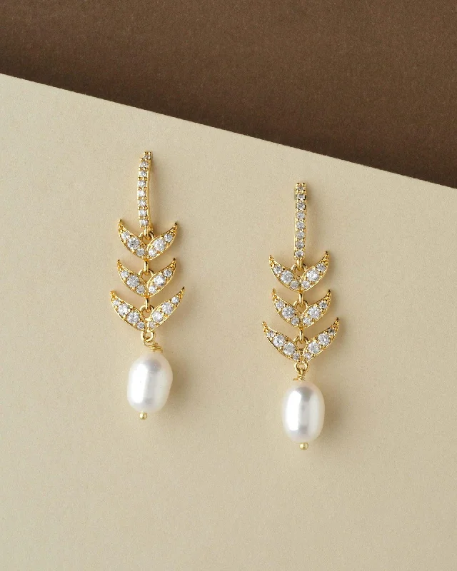 women dainty earrings -Leafy Stone Studded Hang Earring