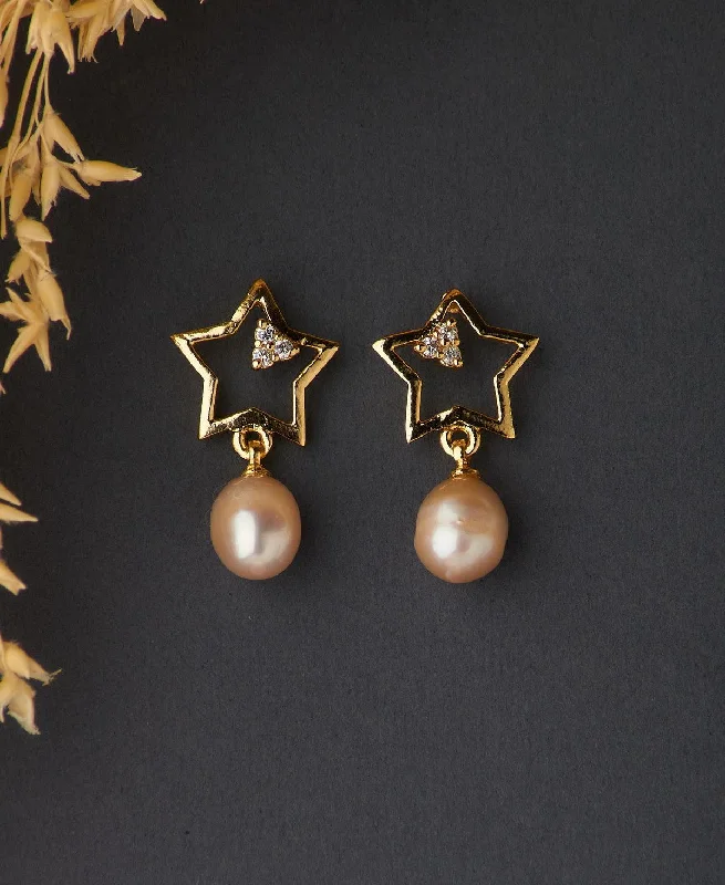 women oval earrings -Star Stone Studded Earring