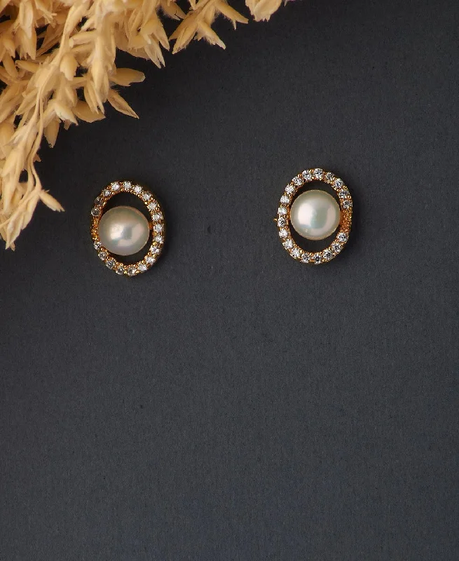 women drop diamond earrings -Trendy Pearl Stud Earring