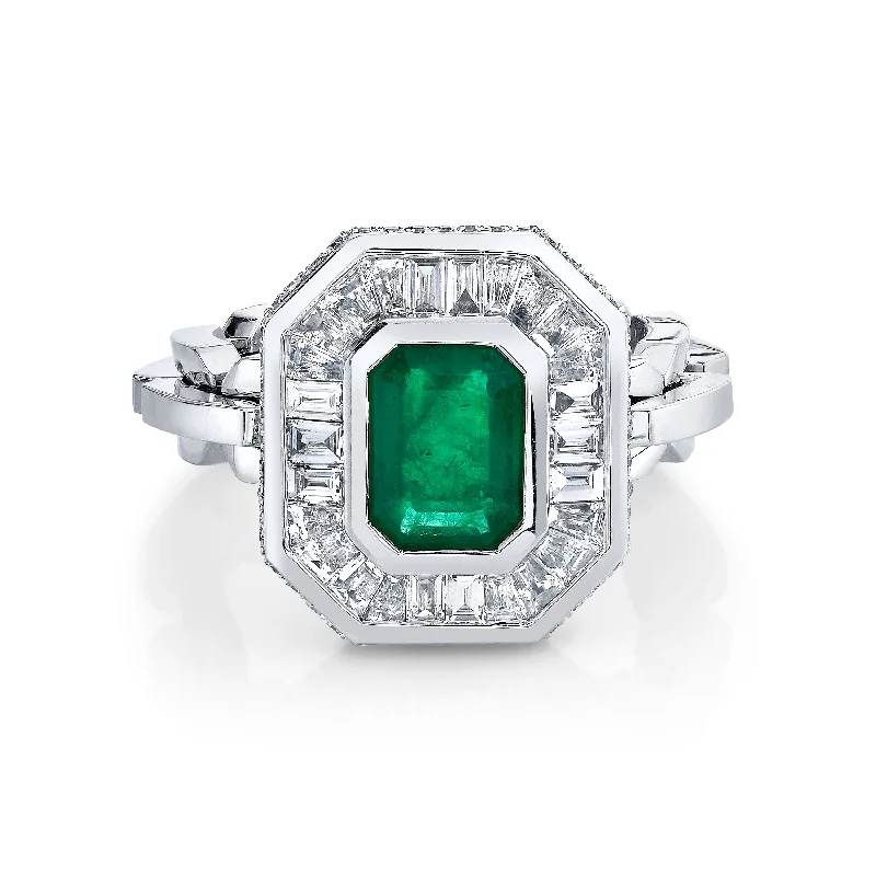 women sapphire rings -EMERALD & DIAMOND HALO MINI DECO RING