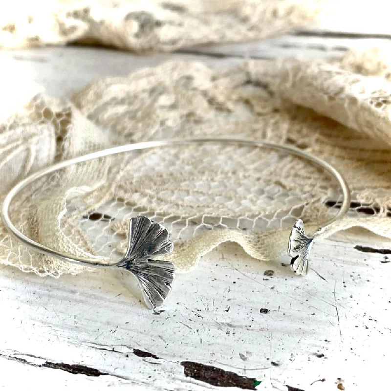 women oval bangles -'Gingko' bracelet | 925 Silver