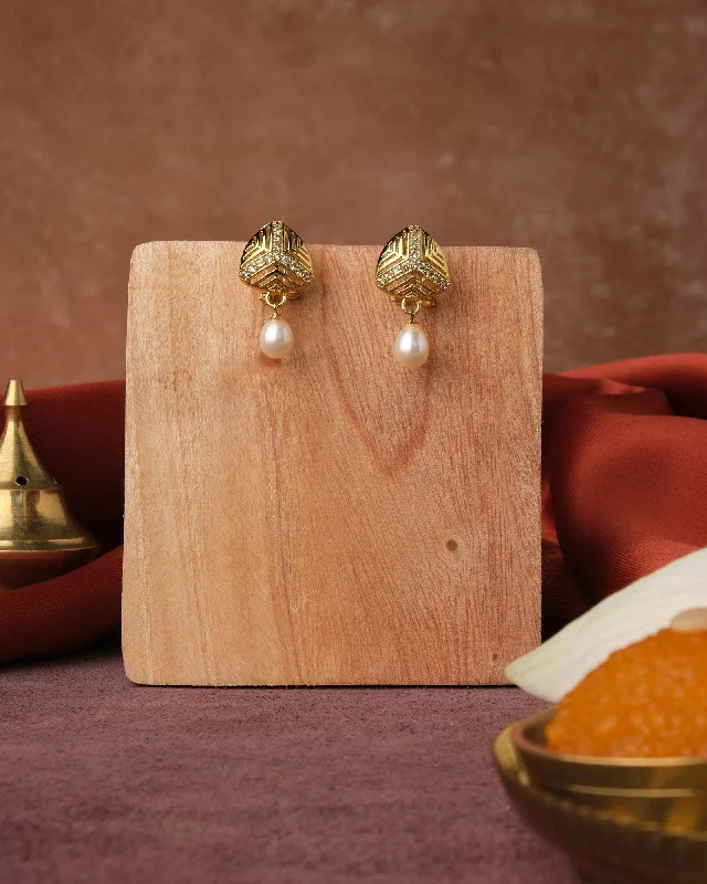 women gold stud earrings -Trendy Pearl Earring