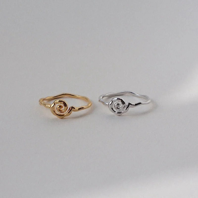 women adjustable rings -'Little Swirl' Ring