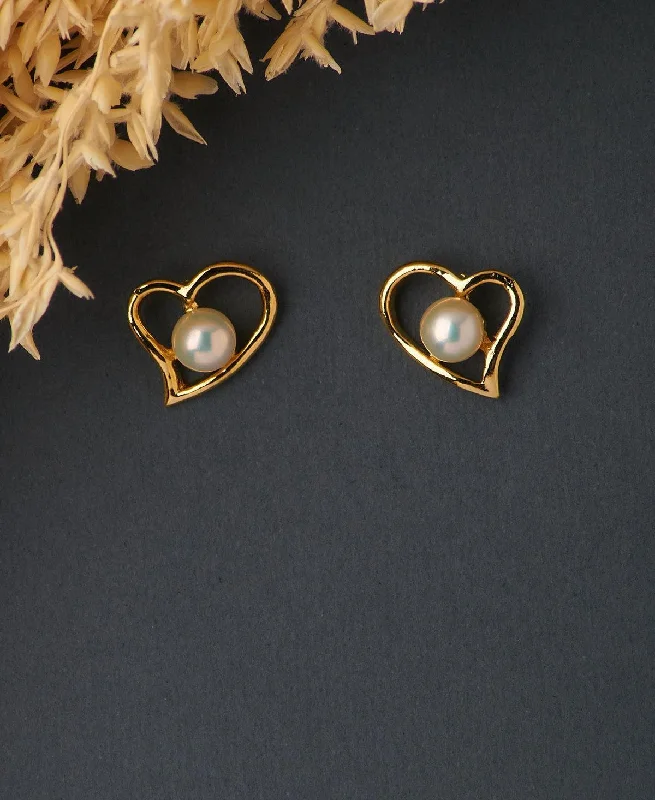 women ear cuff earrings -Heart Pearl Stud Earring