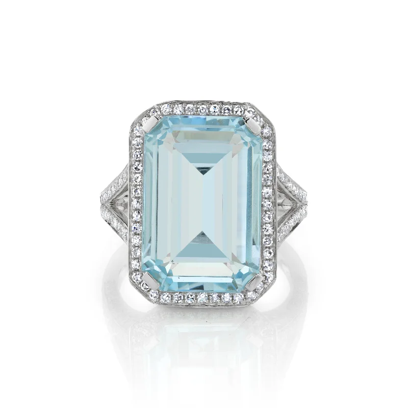 White Gold/Light Blue Crystal