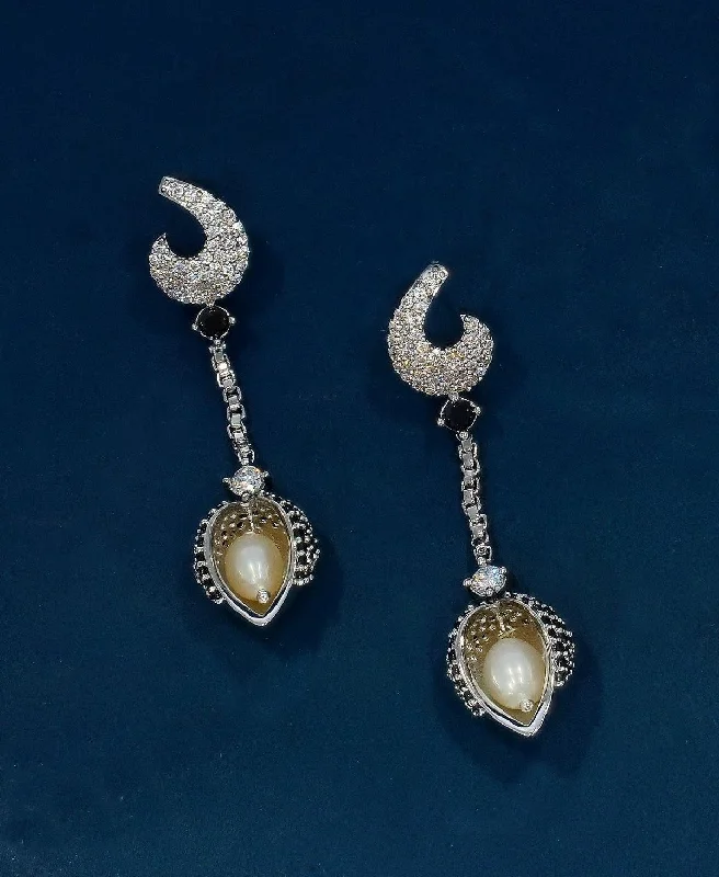 women chic earrings -Trendy Hanging drop pearl Earrings